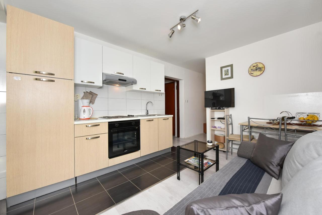 Lovely Apartment In The Groundfloor زادار المظهر الخارجي الصورة
